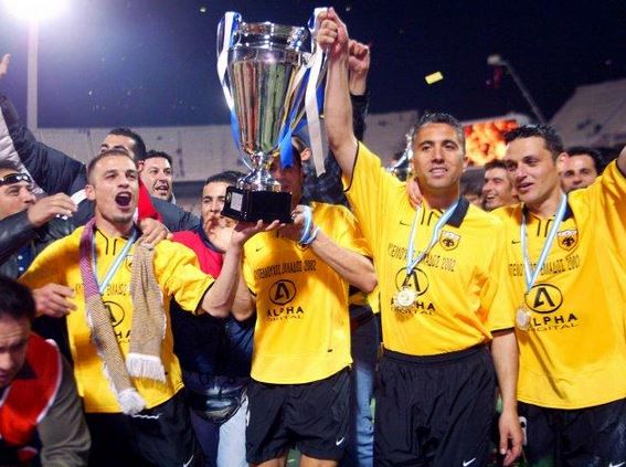 Ο γύρος του Θριάμβου στο Ολυμπιακό Στάδιο, με πρωταγωνιστές τους Κωστένογλου - Νικολαΐδη και Λάκη